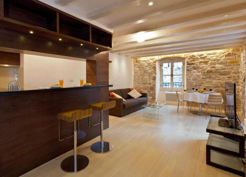 Luxury San Giovanni 2 Apartment